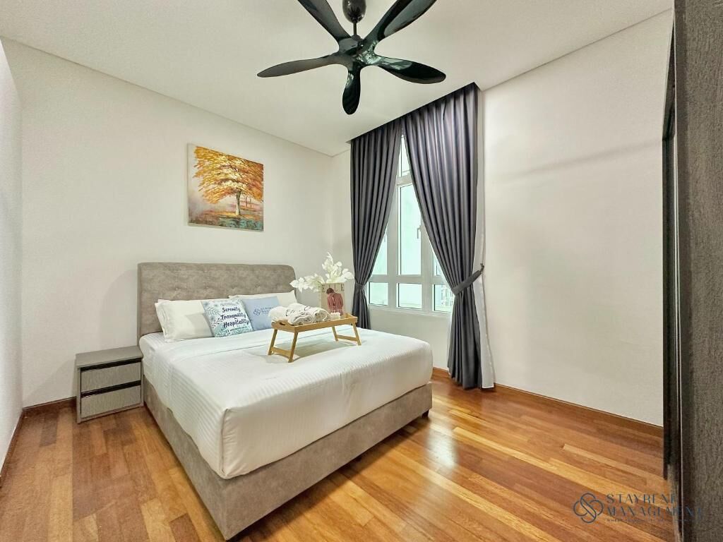 Comfort-lejlighed - 2 soveværelser - balkon - udsigt til pool | Mørklægningsgardiner, strygejern/strygebræt, gratis Wi-Fi