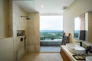 Luxury Villa, 2 Bedrooms, Pool View | Bathroom - Villa Juno Uluwatu (Pecatu)