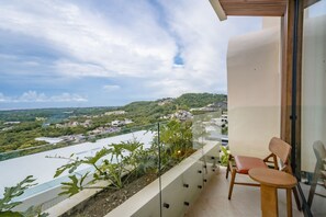 Villa de lujo, 2 habitaciones, vista a la alberca | Balcón