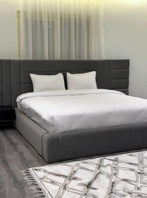 WiFi, bed sheets - Alsawah | 4 En-Suite Villa with Private Pool (Giza Governorate)