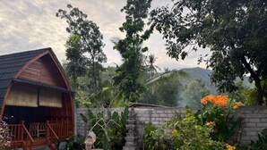 Classic Cabin, 1 Bedroom | Terrace/patio - Qchen Cuan Cabin Amed  (Karangasem)