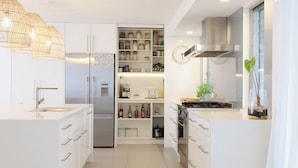 Unclassified image, 5 of 16, button - CASA DEL MAYA - 2-Bed Home By the Sea | Water Views | Air Con | Wifi | Sauna (Anna Bay)