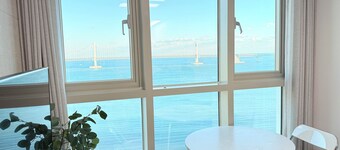 Best Gwangan Bridge View, Stunning Ocean Panorama