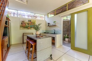 Family Villa, 2 Bedrooms, Courtyard View | Dining room - The Pathway Villas - Pererenan (Canggu)