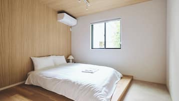 5 Schlafzimmer, Schreibtisch, Bügeleisen/Bügelbrett, kostenloses WLAN