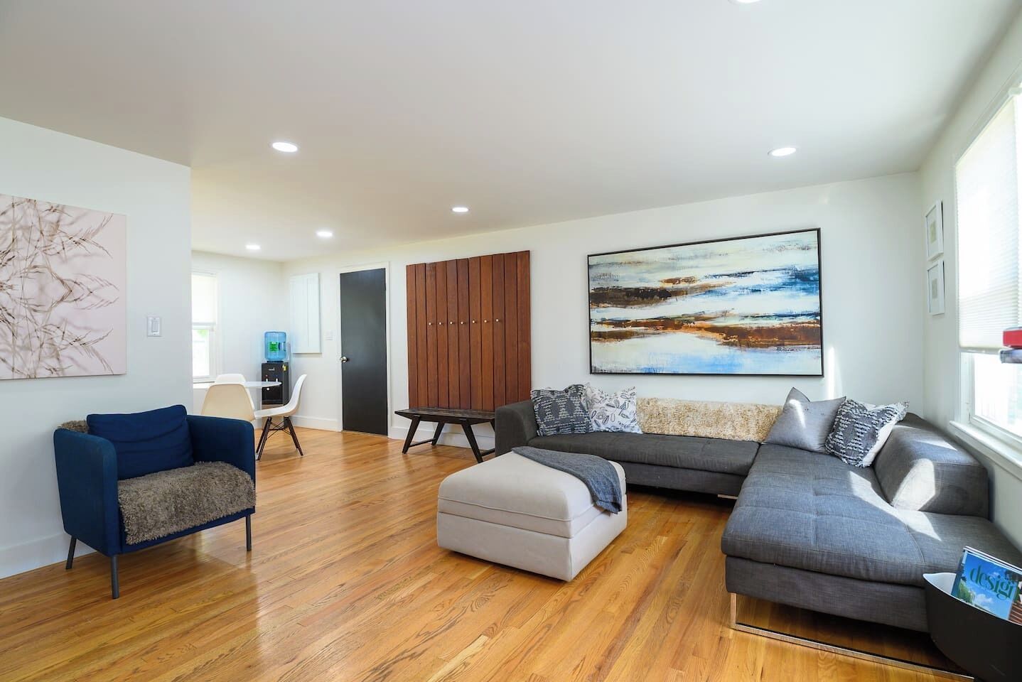 TV, fotballspill og bøker