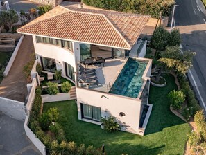 Exterior - Contemporary villa with heated pool, close to the town centre (STE MAXIME)