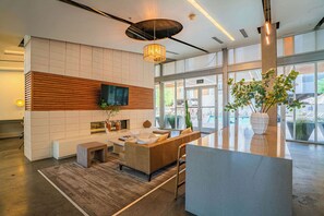 Interior - Modern Downtown Phoenix Apt w/ Balcony View (Phoenix)