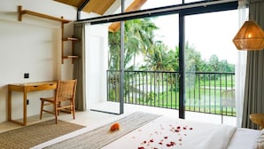 Soundproofing, free WiFi - Dzen Greenfield Villa 9 (Ubud)