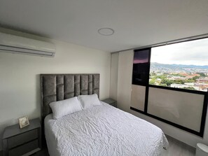 1 quarto, ferros/tábuas de passar roupa, Wi-Fi de cortesia