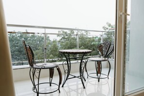 Dining - The Manthan Hotel - City View (Faizabad)