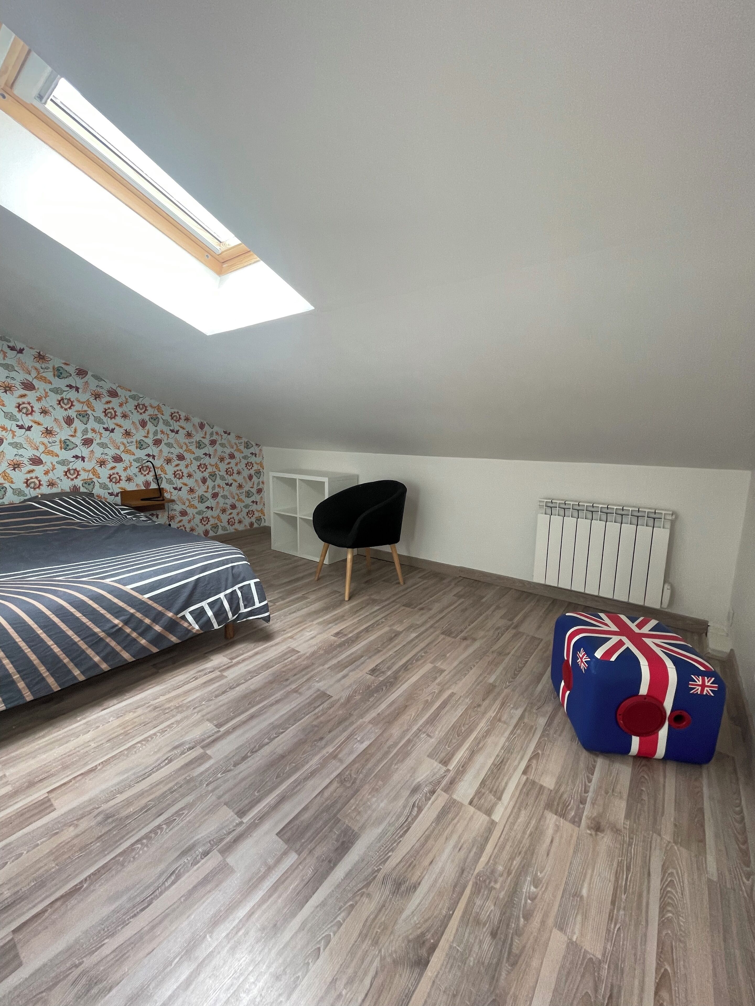 2 chambres, fer et planche à repasser, lit parapluie, Wi-Fi gratuit