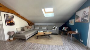 Smart TV, table tennis, books