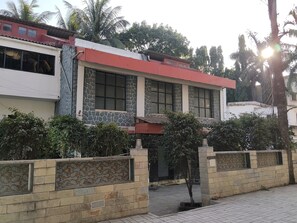 Exterior - Hotel Saiba Lodging  (Paud)