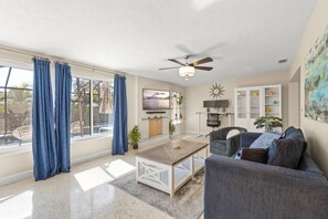 Smart TV - The Sarasota Starburst: Mid-Century Modern Home with Heated Pool, Dog Friendly, & Ideal Work Setup (Sarasota)