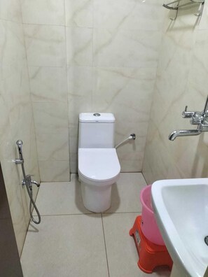 Bathroom - Hotel Temple View (Gaya)