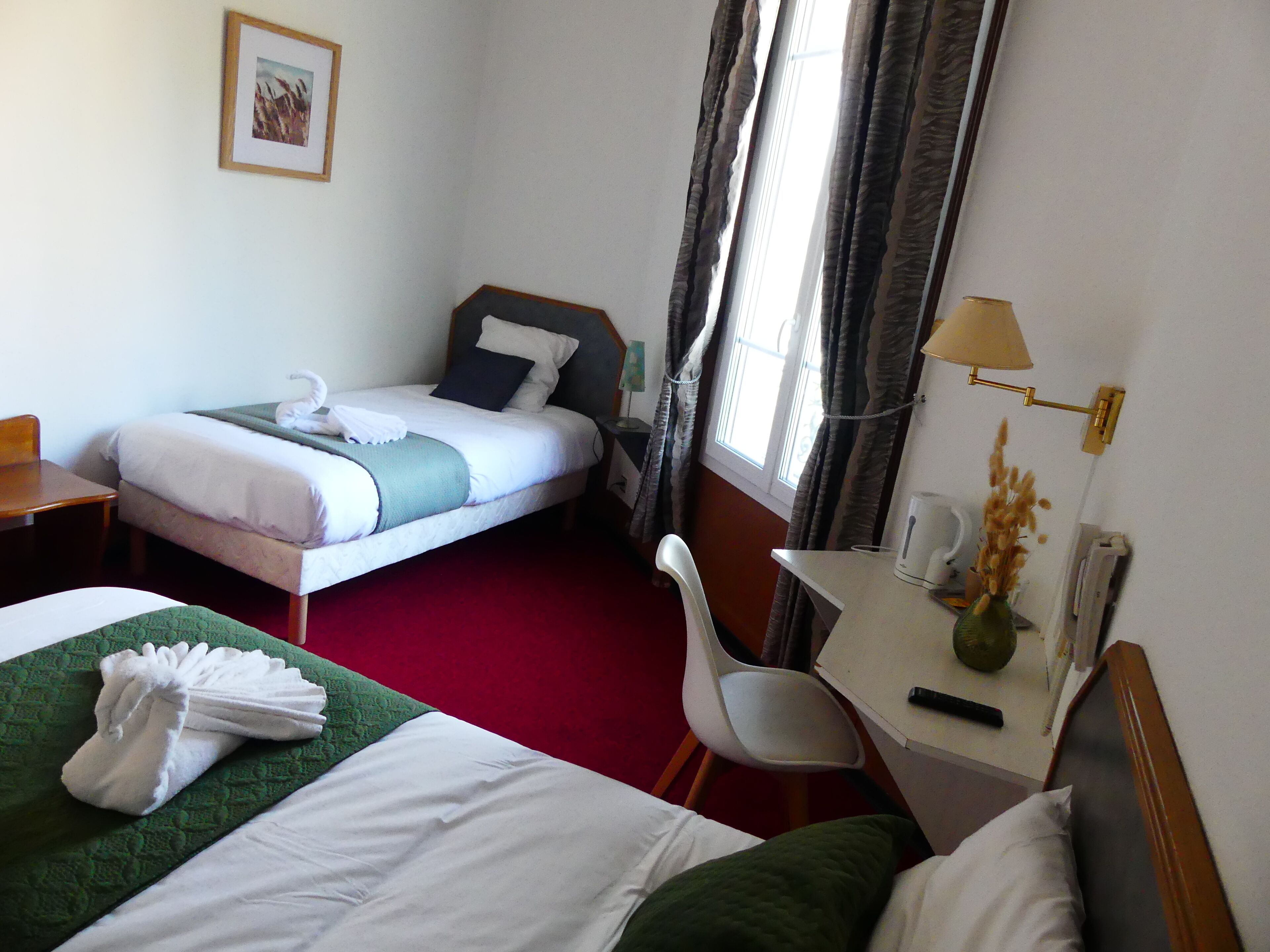 مكتب وواي فاي مجانًا