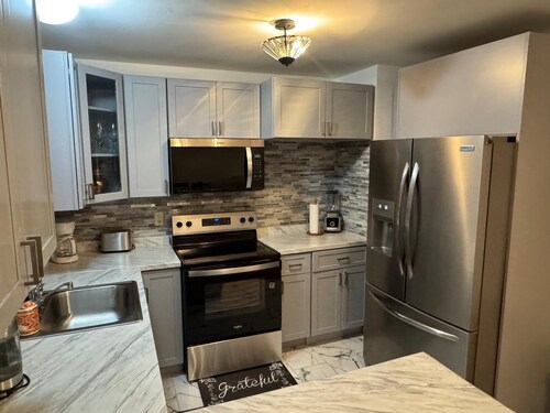 Beautiful 4-bedroom house on 3 Acres land near Philadelphia and Atlantic City