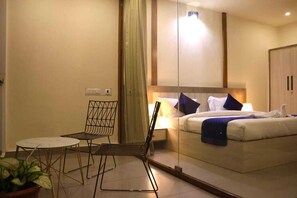 Accès Internet, draps fournis