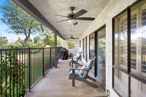 Terrace/patio - Elegant 2BR/2BA Desert Condo w/ Private Patio (Bermuda Dunes)