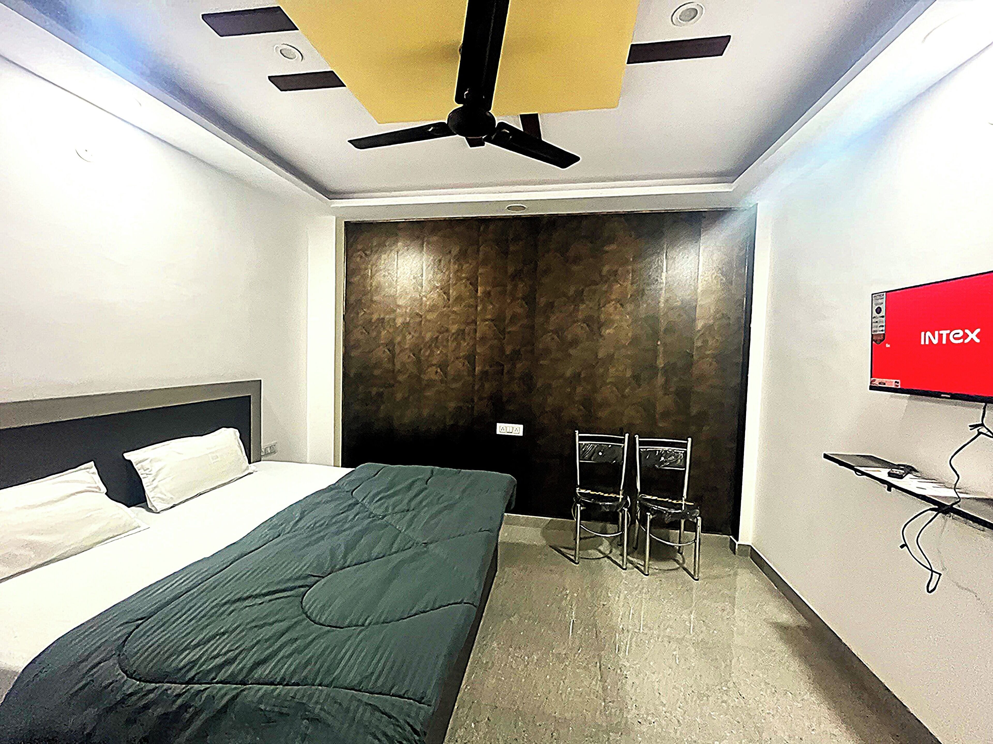 舒適客房 | 客房內保險箱、隔音、免費無線上網