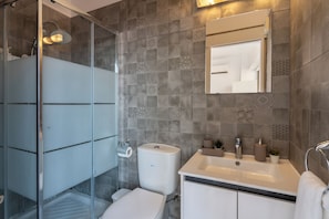 Apartment, 1 Double Bed, Kitchenette, City View | Bathroom - Fiesta 1-BR Apt. & Balcony in Larnaca (Larnaca)