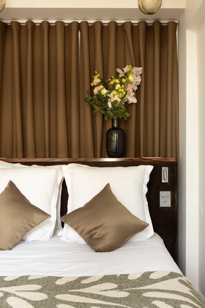 House - Hotel du Palais Bourbon - Deluxe Suite - Two Kings (Paris)