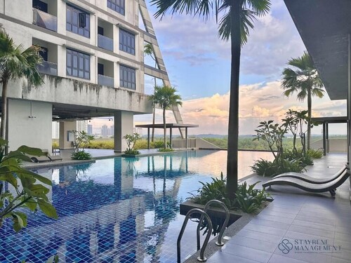 Meridin Medini SOVO by Stayrene