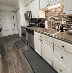 Microwave, oven, stovetop, dishwasher