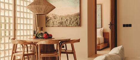 Spiseområde på rommet