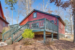 Exterior - Dock & Serene Views, Lakefront Home in Chappells (Chappells)