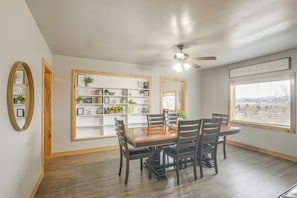 Dining - Mtn-View Angler’s Retreat in Western Wyoming! (Afton)