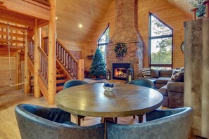 Interior - Hike, Fish & Relax Fireside! Forest Lakes Cabin (Forest Lakes)