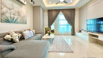 Apartamento Confort, 2 habitaciones, vistas a la ciudad | Zona de estar