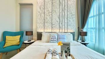 Comfort Apartment, 2 Bedrooms, City View | Blackout curtains, iron/ironing board, free WiFi