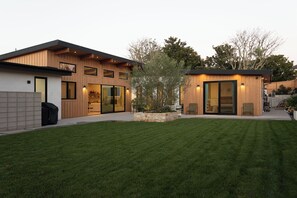 Exterior - Private Modern Ranch Home By The Beach (Encinitas)