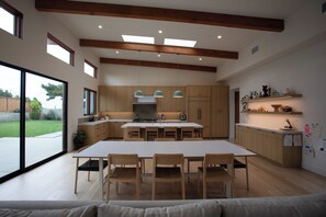 Private kitchen - Private Modern Ranch Home By The Beach (Encinitas)