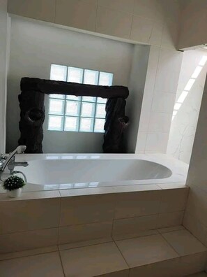 Casa, 3 quartos, para fumantes | Banheiro