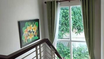House, 3 Bedrooms, Smoking | Interior