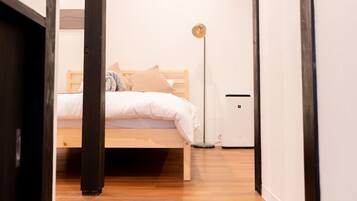 Standard Room, Multiple Beds, Non Smoking, Kitchenette (201) | Interior