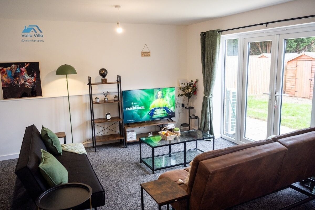 Télévision, cheminée, jeux vidéo