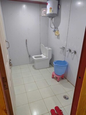 Estudi en suite clàssic | Bany