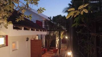 Economy Room, Courtyard View | Exterior