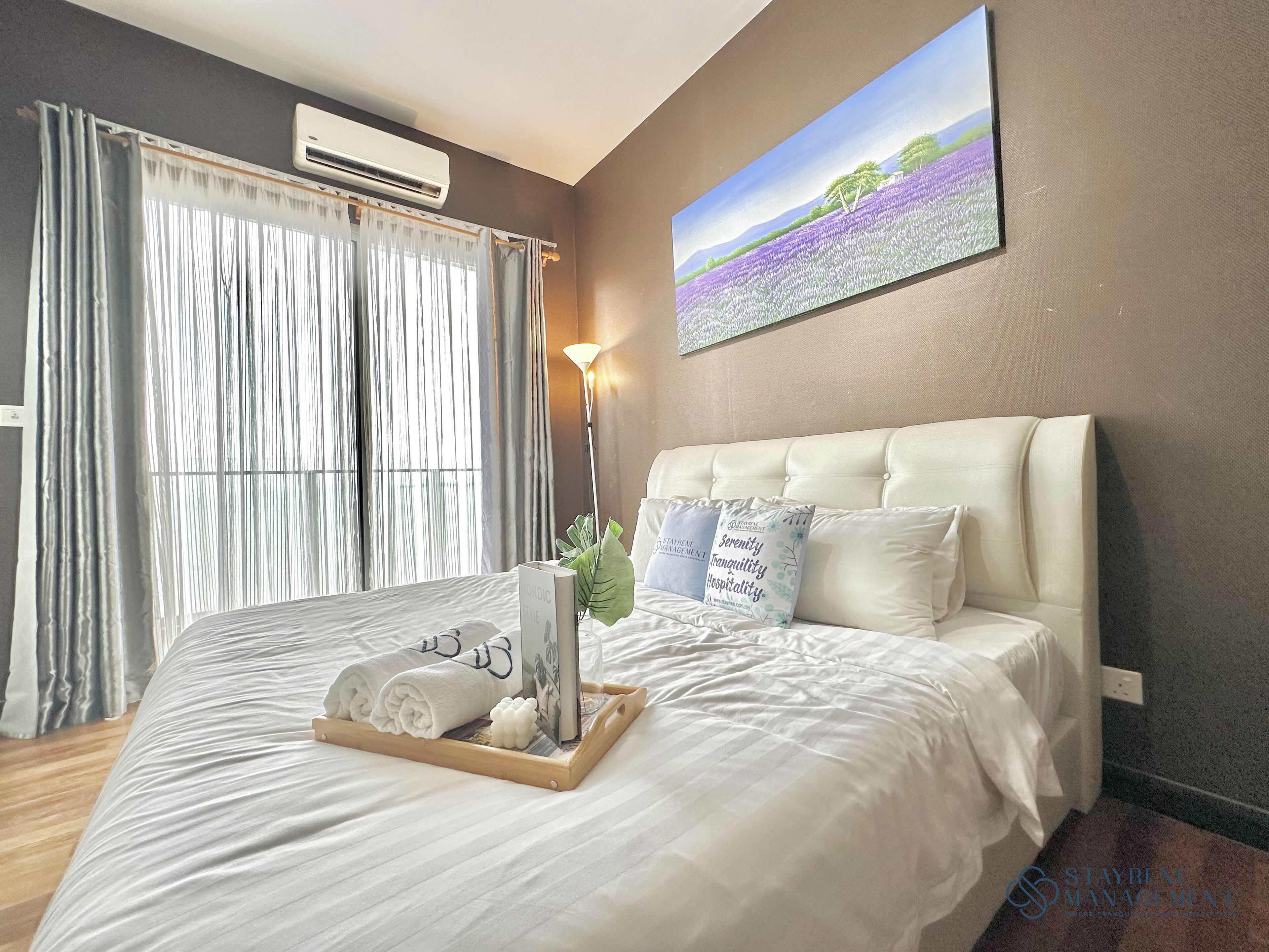 Deluxe Apartment, 2 Bedrooms, Balcony, Sea View | Seterika/papan seterika, Wi-fi percuma 