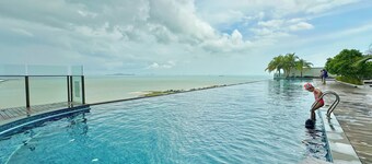 Silverscape Residence Sea ViewbyStayrene