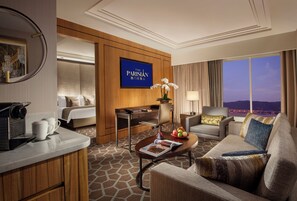 Lyon Premier Suite King | Living room | 55-inch TV with cable channels - Paiza Lofts at Parisian (Cotai)