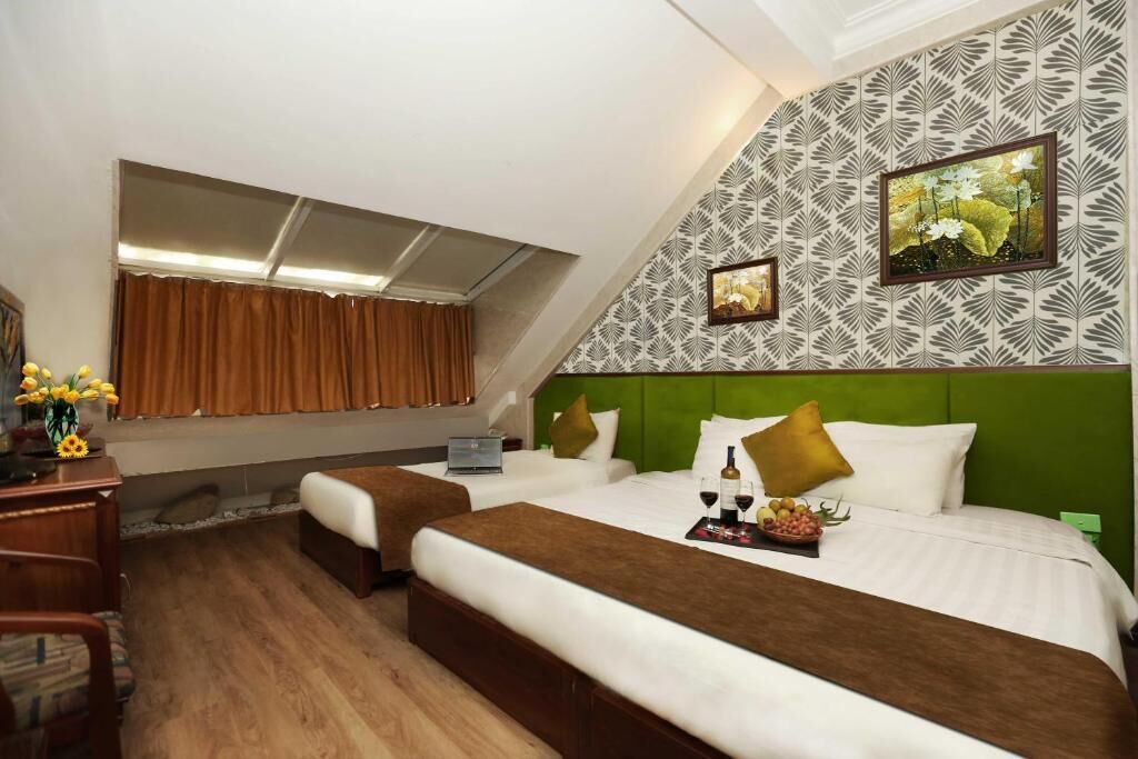 Quarto família | Cofres nos quartos, quartos à prova de som