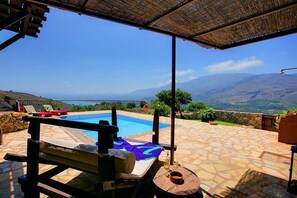 Outdoor pool - Private traditional villa Chrysa with sea - mountain views 3km from sandy beach (exopolis)