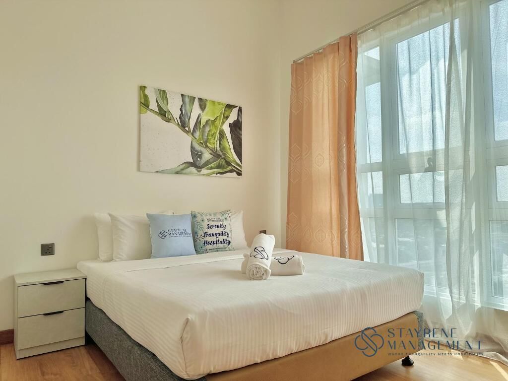 Comfort-huoneisto, 3 makuuhuonetta, parveke, kaupunkinäköala | Pimennysverhot, silitysrauta/-lauta, ilmainen Wi-Fi