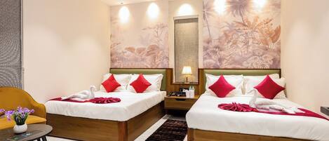 Työpöytä, kannettavalle tietokoneelle sopiva työtila